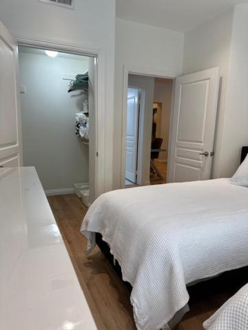 Irvine Gem Luxury Condo Near Irvine Business & Uci Hospital Экстерьер фото