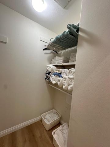 Irvine Gem Luxury Condo Near Irvine Business & Uci Hospital Экстерьер фото